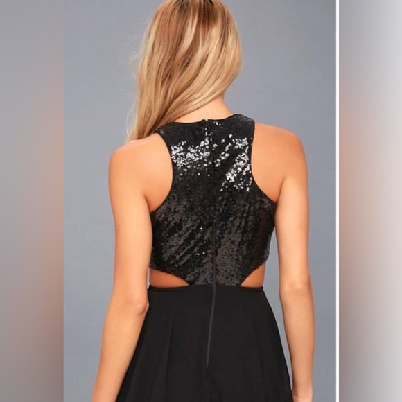 Lulus Life Illuminated Black Sequin Cutout Skater Dress Size L NWT Homecoming - Picture 2 of 13